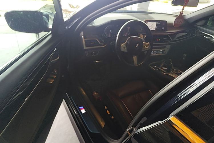 Used BMW 7 Series 2021 730Li M Sport Package Driver Seat