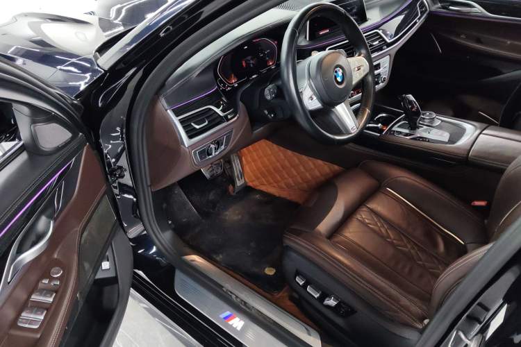 Used BMW 7 Series 2021 730Li M Sport Package Driver Seat