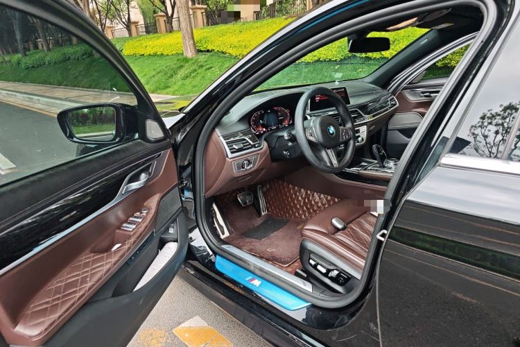 Used BMW 7 Series 2021 740Li Leading Model M Sport Package Driver Seat