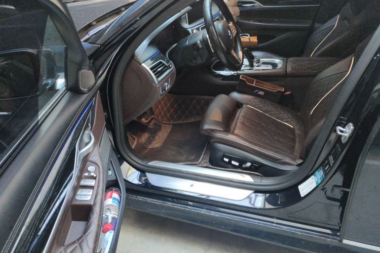 Used BMW 7 Series 2021 740Li Leading Model M Sport Package Driver Seat