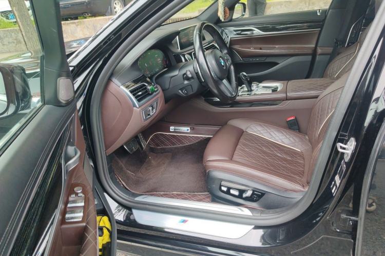 Used BMW 7 Series 2021 740Li Leading Model M Sport Package Driver Seat
