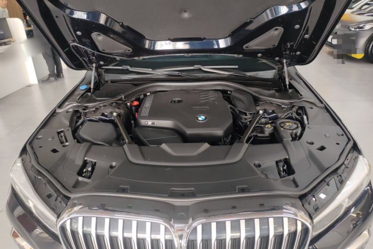 Used BMW 7 Series 2021 730Li M Sport Package Engine Bay