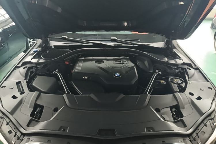 Used BMW 7 Series 2021 730Li M Sport Package Engine Bay
