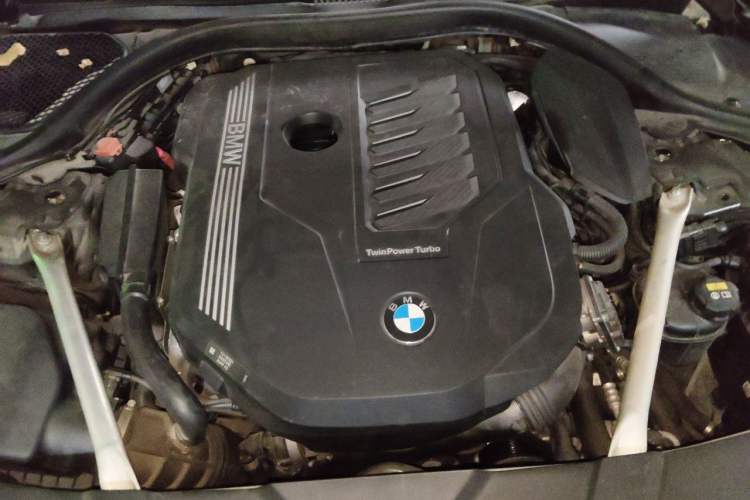 Used BMW 7 Series 2021 740Li Leading Model M Sport Package Engine Bay