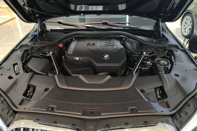 Used BMW 7 Series 2021 730Li Luxury Package Engine Bay
