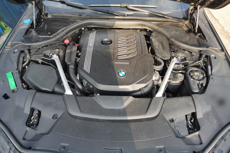 Used BMW 7 Series 2021 740Li Leading Model M Sport Package Engine Bay