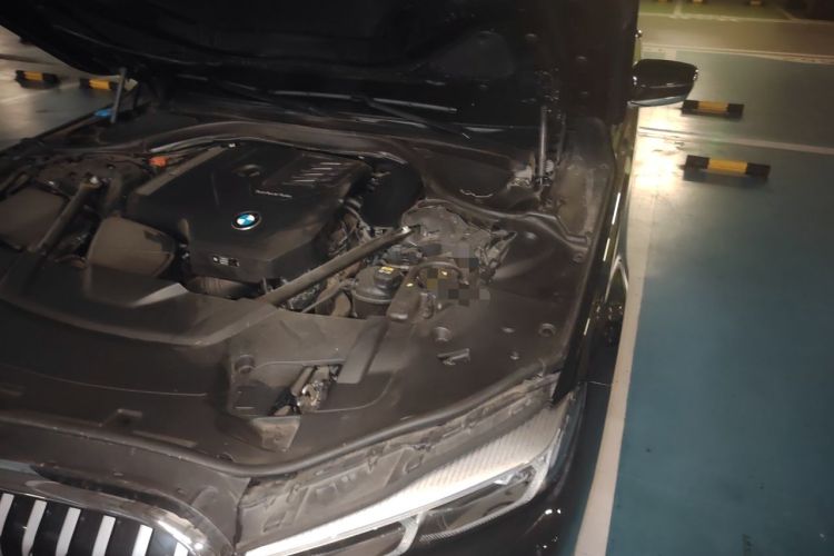 Used BMW 7 Series 2021 730Li M Sport Package Engine Bay Left