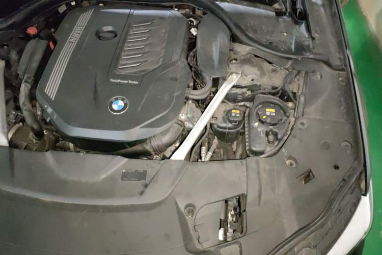 Used BMW 7 Series 2021 740Li xDrive Executive M Sport Package Engine Bay Left