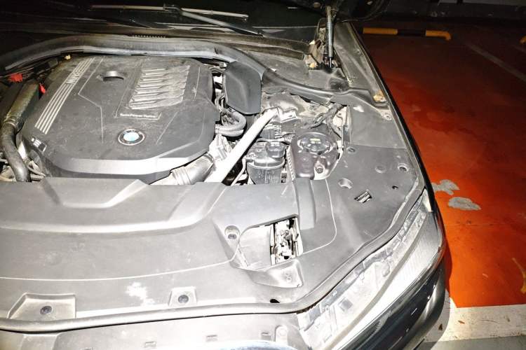 Used BMW 7 Series 2021 740Li Leading Edition Luxury Package Engine Bay Left