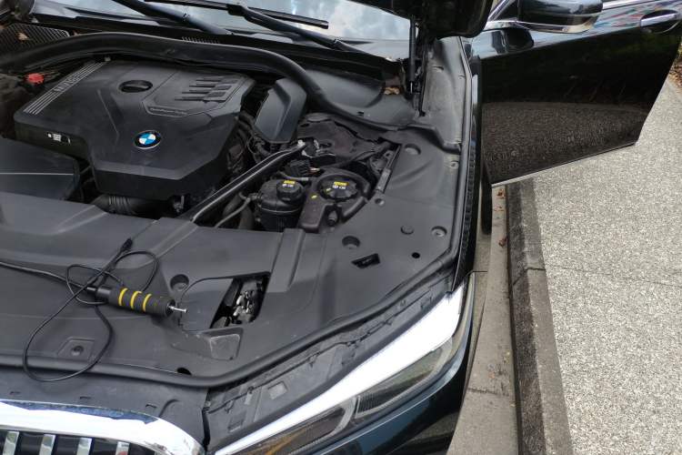 Used BMW 7 Series 2021 730Li Luxury Package Engine Bay Left