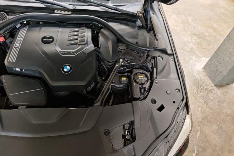 Used BMW 7 Series 2021 730Li M Sport Package Engine Bay Left