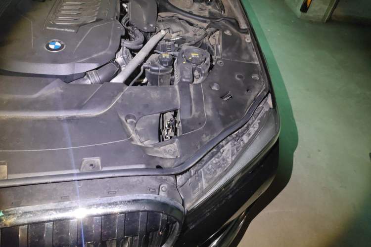 Used BMW 7 Series 2021 740Li Leading Edition Luxury Package Engine Bay Left