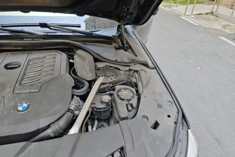 Used BMW 7 Series 2021 740Li Leading Edition Luxury Package Engine Bay Left
