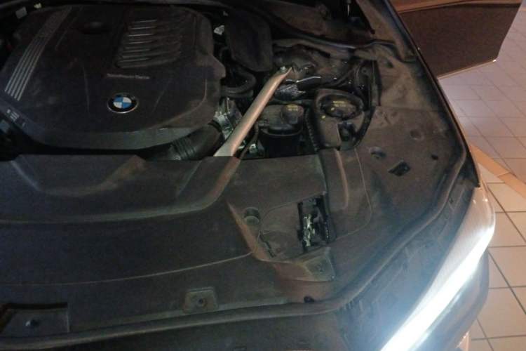Used BMW 7 Series 2021 740Li Leading Model M Sport Package Engine Bay Left