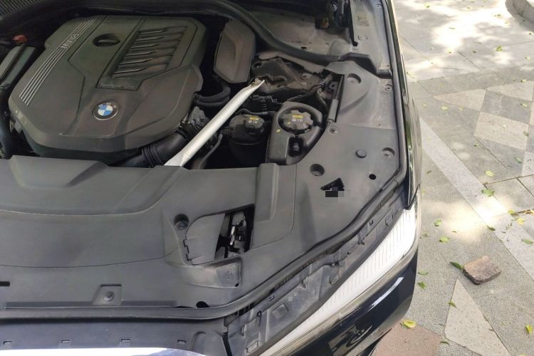 Used BMW 7 Series 2021 740Li Leading Edition Luxury Package Engine Bay Left