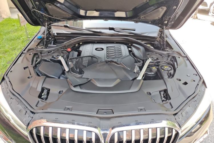 Used BMW 7 Series 2021 740Li Leading Model M Sport Package Engine Bay