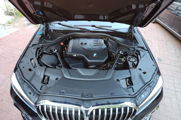 Used BMW 7 Series 2021 730Li M Sport Package Engine Bay