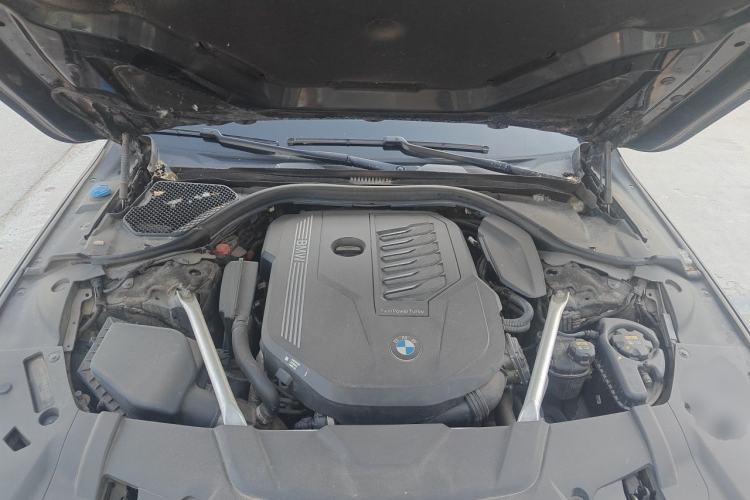 Used BMW 7 Series 2021 740Li Leading Model M Sport Package Engine Bay