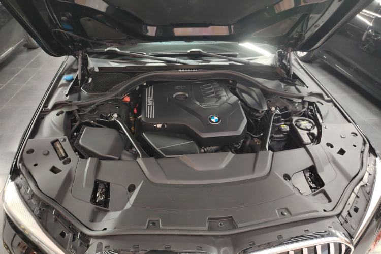 Used BMW 7 Series 2021 730Li M Sport Package Engine Bay