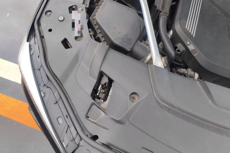 Used BMW 7 Series 2021 740Li Leading Model M Sport Package Engine Bay Right