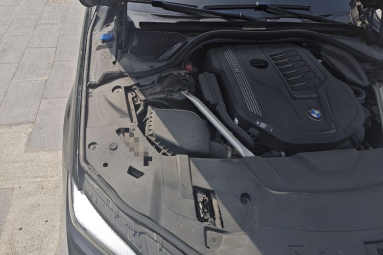 Used BMW 7 Series 2021 740Li Leading Edition Luxury Package Engine Bay Right