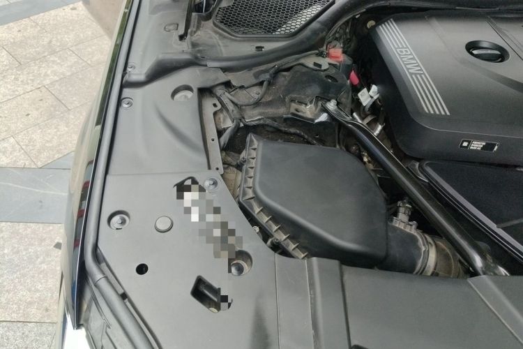 Used BMW 7 Series 2021 730Li Luxury Package Engine Bay Right