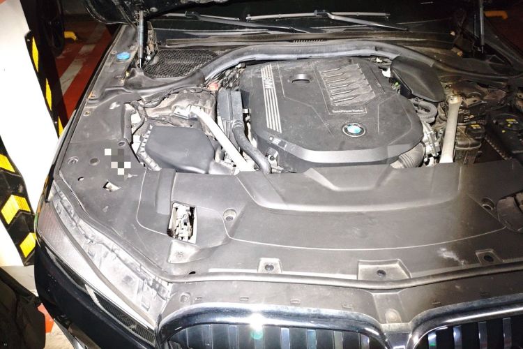 Used BMW 7 Series 2021 740Li Leading Edition Luxury Package Engine Bay Right
