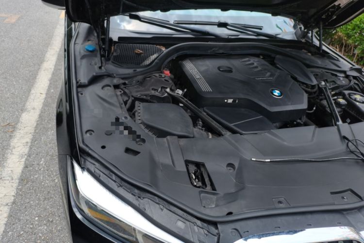 Used BMW 7 Series 2021 730Li Luxury Package Engine Bay Right
