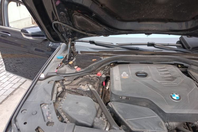 Used BMW 7 Series 2021 730Li M Sport Package Engine Bay Right