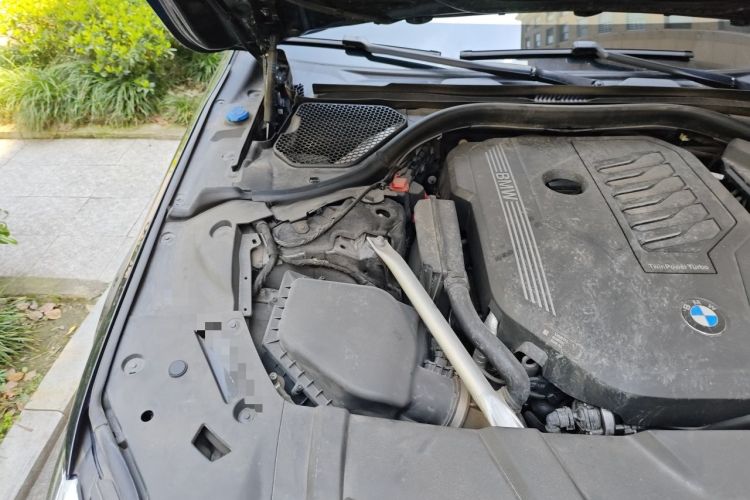 Used BMW 7 Series 2021 740Li Leading Edition Luxury Package Engine Bay Right
