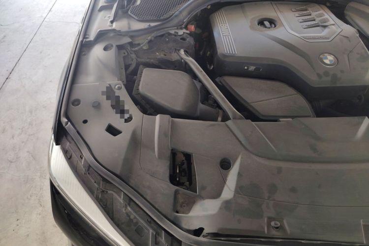 Used BMW 7 Series 2021 730Li M Sport Package Engine Bay Right