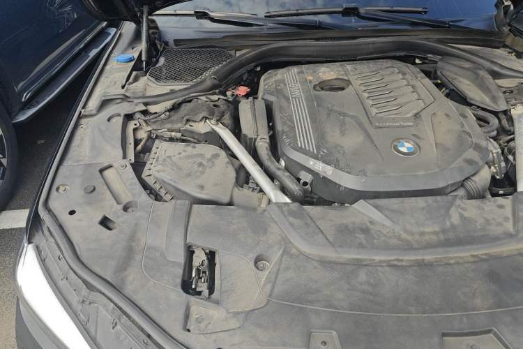 Used BMW 7 Series 2021 740Li Leading Edition Luxury Package Engine Bay Right