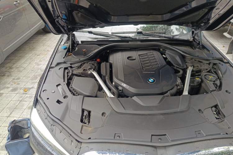 Used BMW 7 Series 2021 740Li Leading Model M Sport Package Engine Bay Right