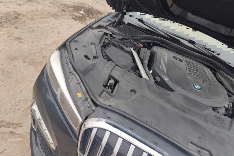 Used BMW 7 Series 2021 740Li xDrive Executive M Sport Package Engine Bay Right