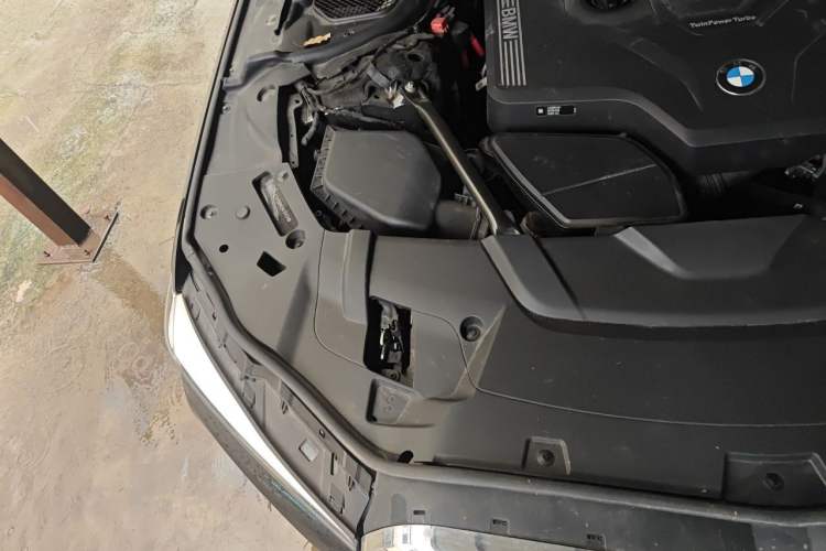 Used BMW 7 Series 2021 730Li Luxury Package Engine Bay Right