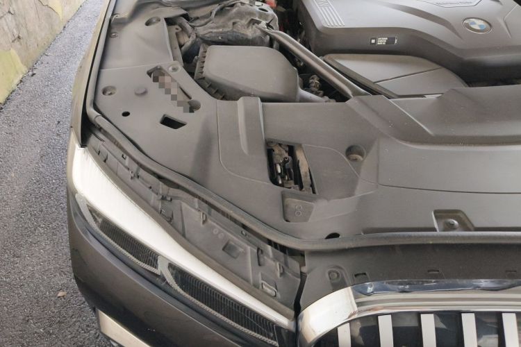 Used BMW 7 Series 2021 730Li M Sport Package Engine Bay Right