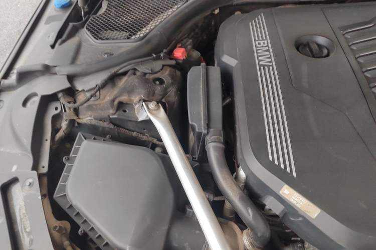 Used BMW 7 Series 2021 740Li Leading Edition Luxury Package Engine Bay Right