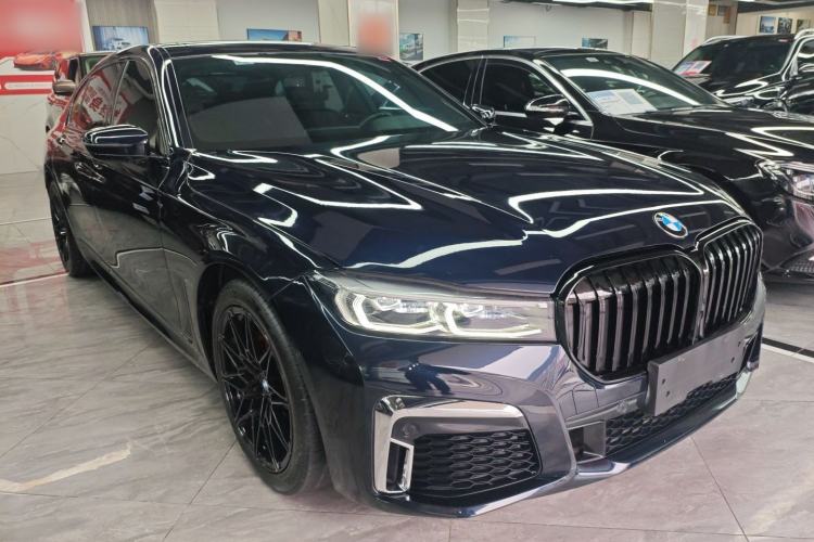 Used BMW 7 Series 2021 730Li M Sport Package Exterior 2