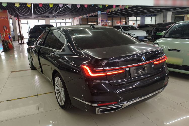 Used BMW 7 Series 2021 730Li Luxury Package Exterior 2