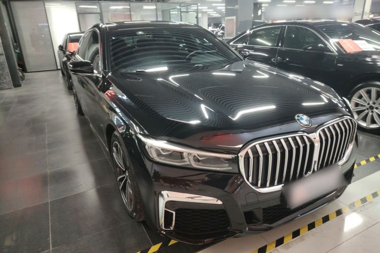 Used BMW 7 Series 2021 730Li M Sport Package Exterior 2
