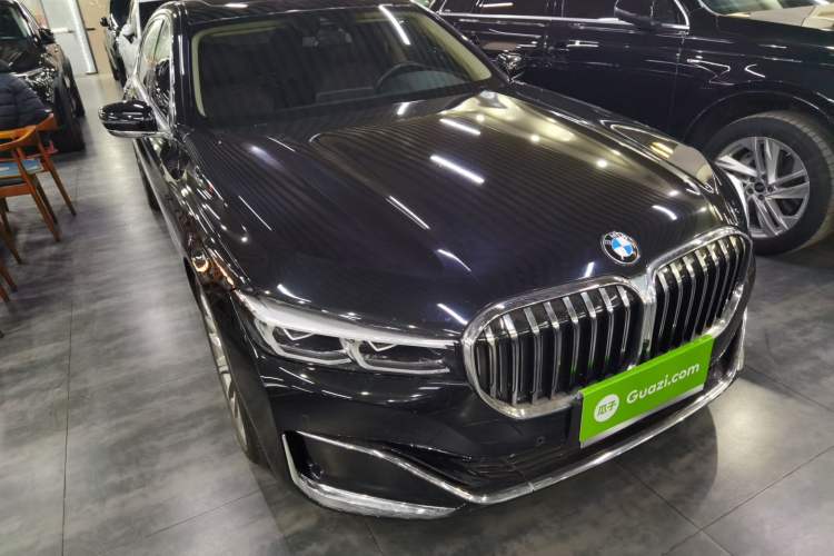 Used BMW 7 Series 2021 740Li Leading Edition Luxury Package Exterior 2