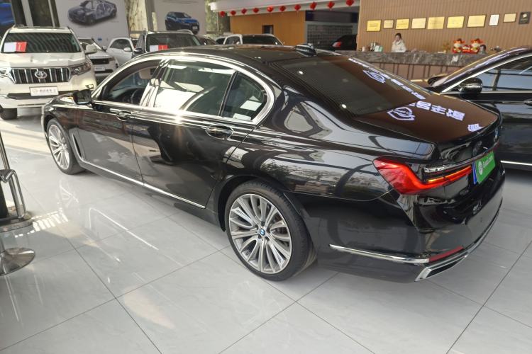 Used BMW 7 Series 2021 740Li Leading Edition Luxury Package Exterior 3