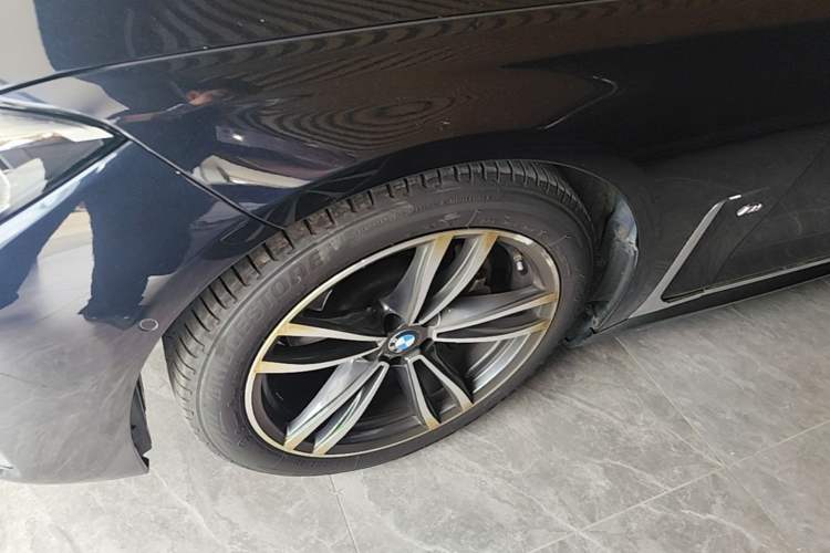 Used BMW 7 Series 2021 730Li M Sport Package Exterior 4