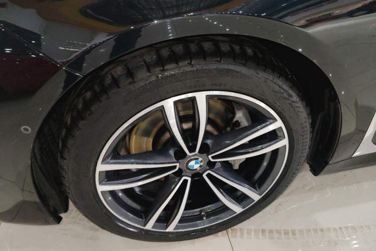 Used BMW 7 Series 2021 730Li M Sport Package Exterior 4