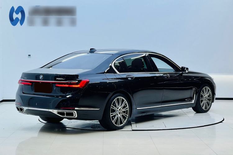 Used BMW 7 Series 2021 740Li xDrive Executive Luxury Package Exterior 5