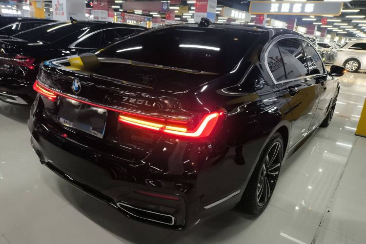 Used BMW 7 Series 2021 730Li M Sport Package Exterior 5