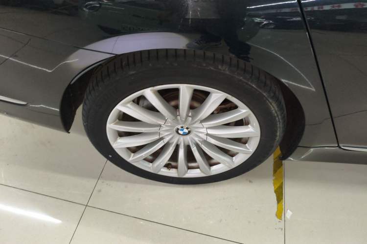 Used BMW 7 Series 2021 730Li Luxury Package Exterior 5