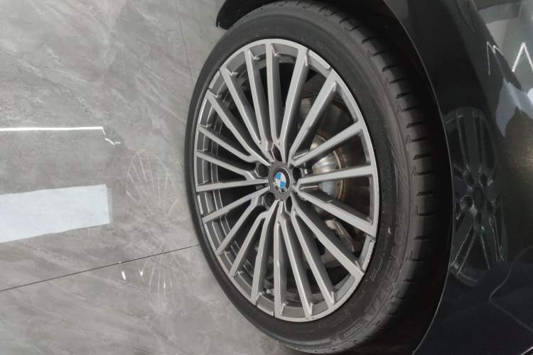 Used BMW 7 Series 2021 740Li Leading Edition Luxury Package Exterior 5