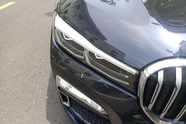 Used BMW 7 Series 2021 730Li M Sport Package Exterior 6