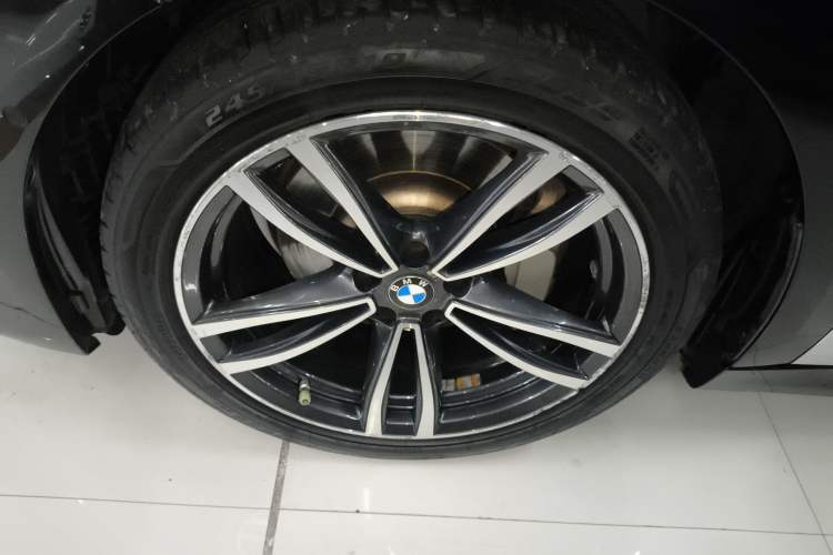 Used BMW 7 Series 2021 730Li M Sport Package Exterior 7